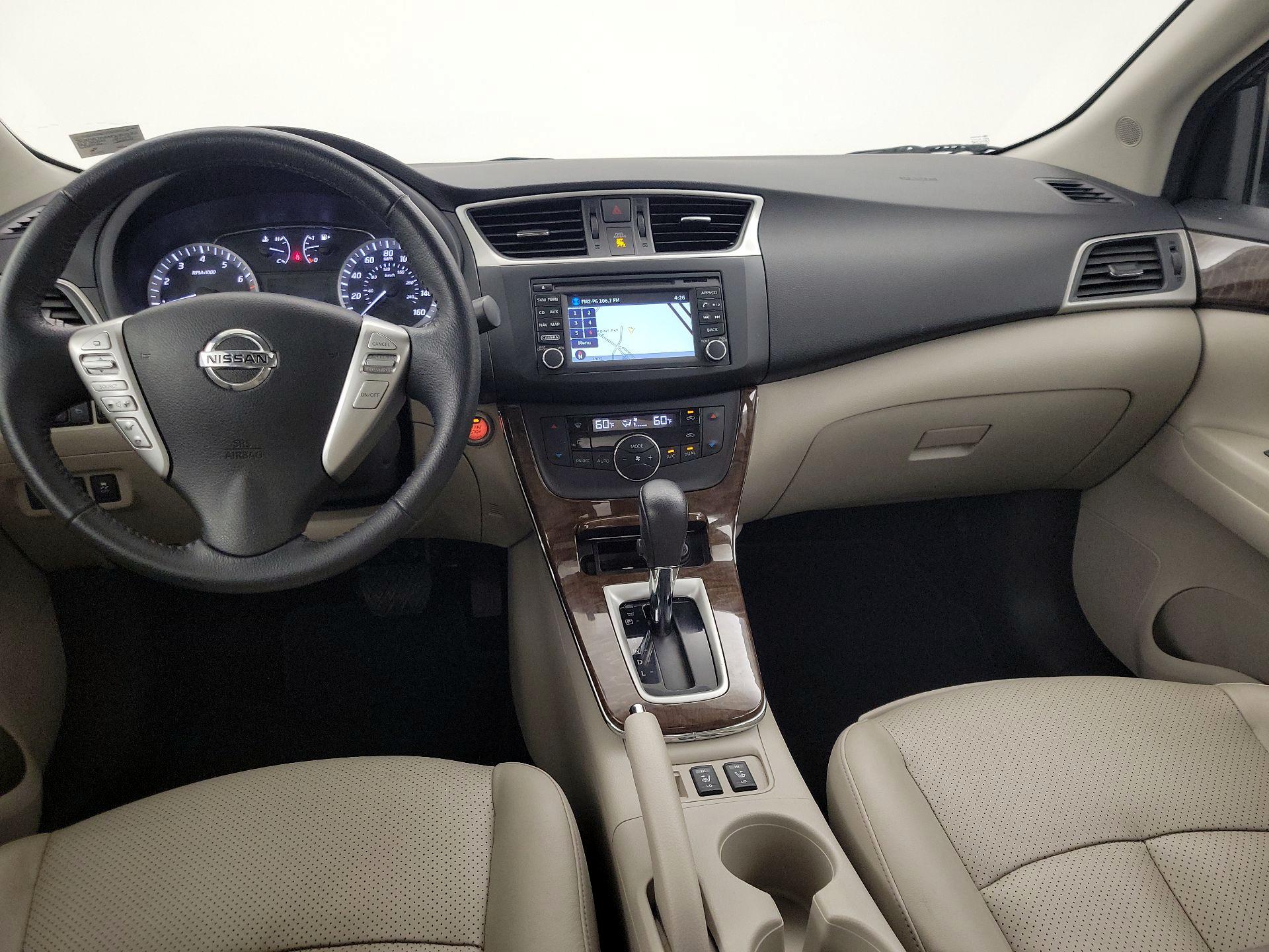 Thumbnail: 2015 Nissan Sentra - 9