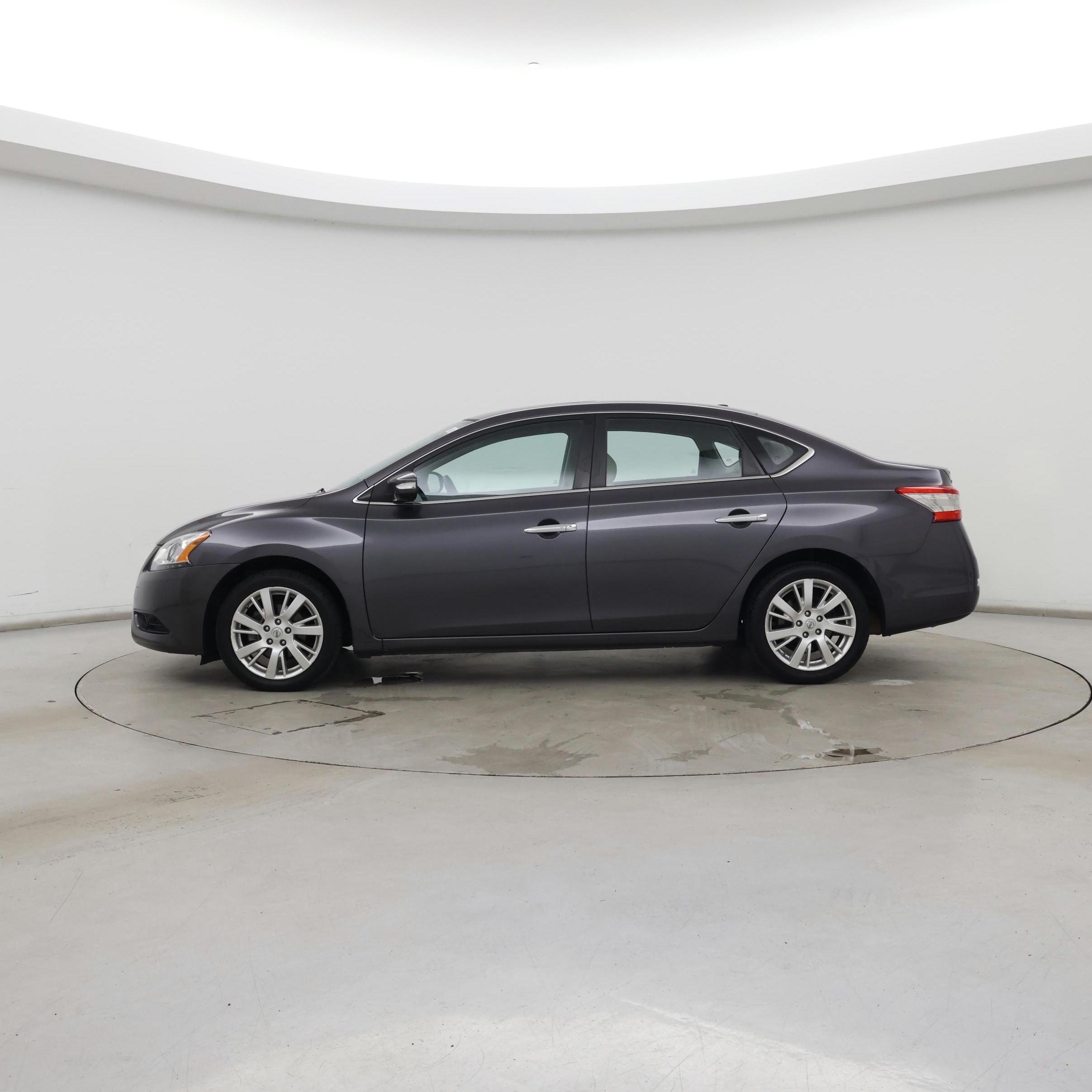 Thumbnail: 2015 Nissan Sentra - 3