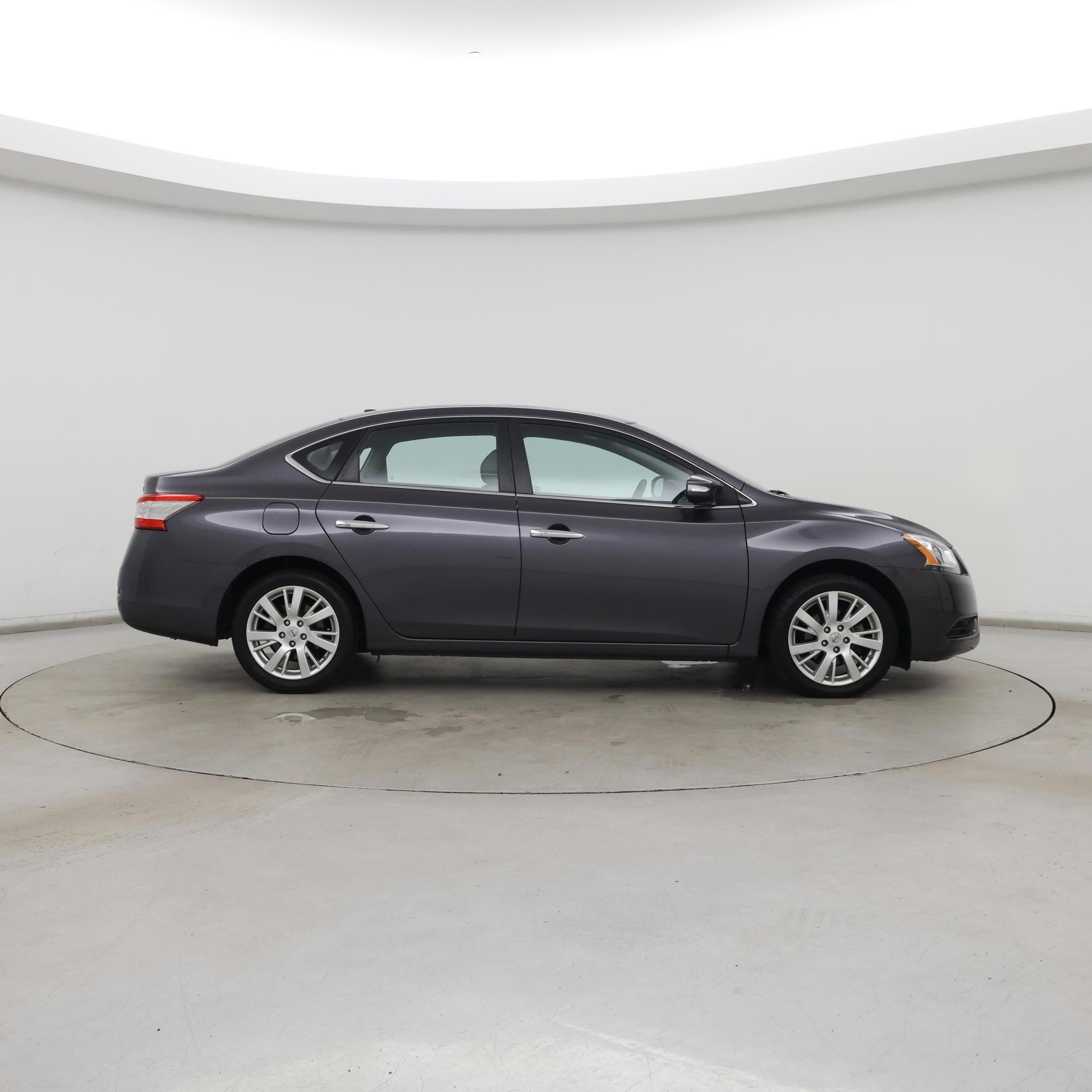 Thumbnail: 2015 Nissan Sentra - 7