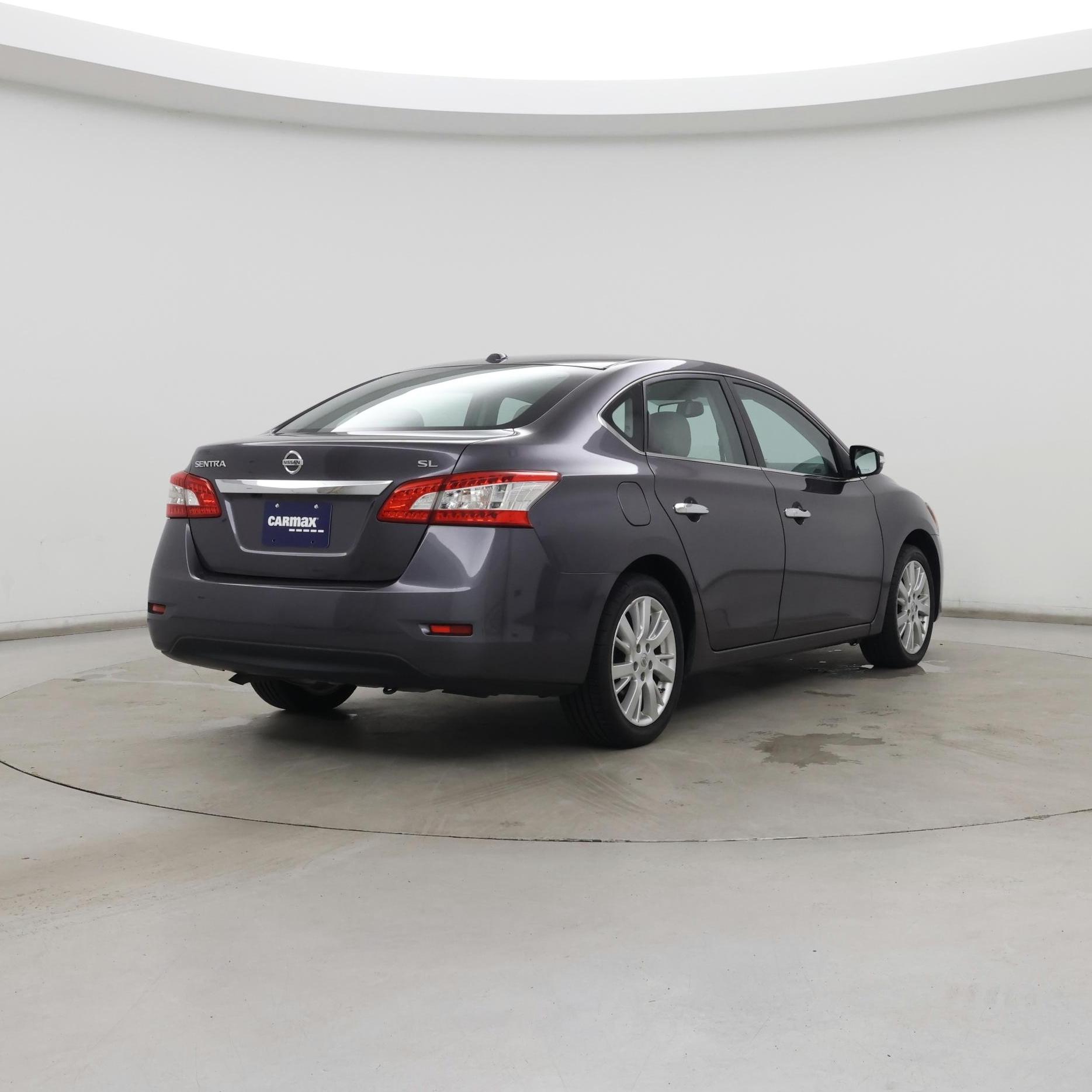 Thumbnail: 2015 Nissan Sentra - 8