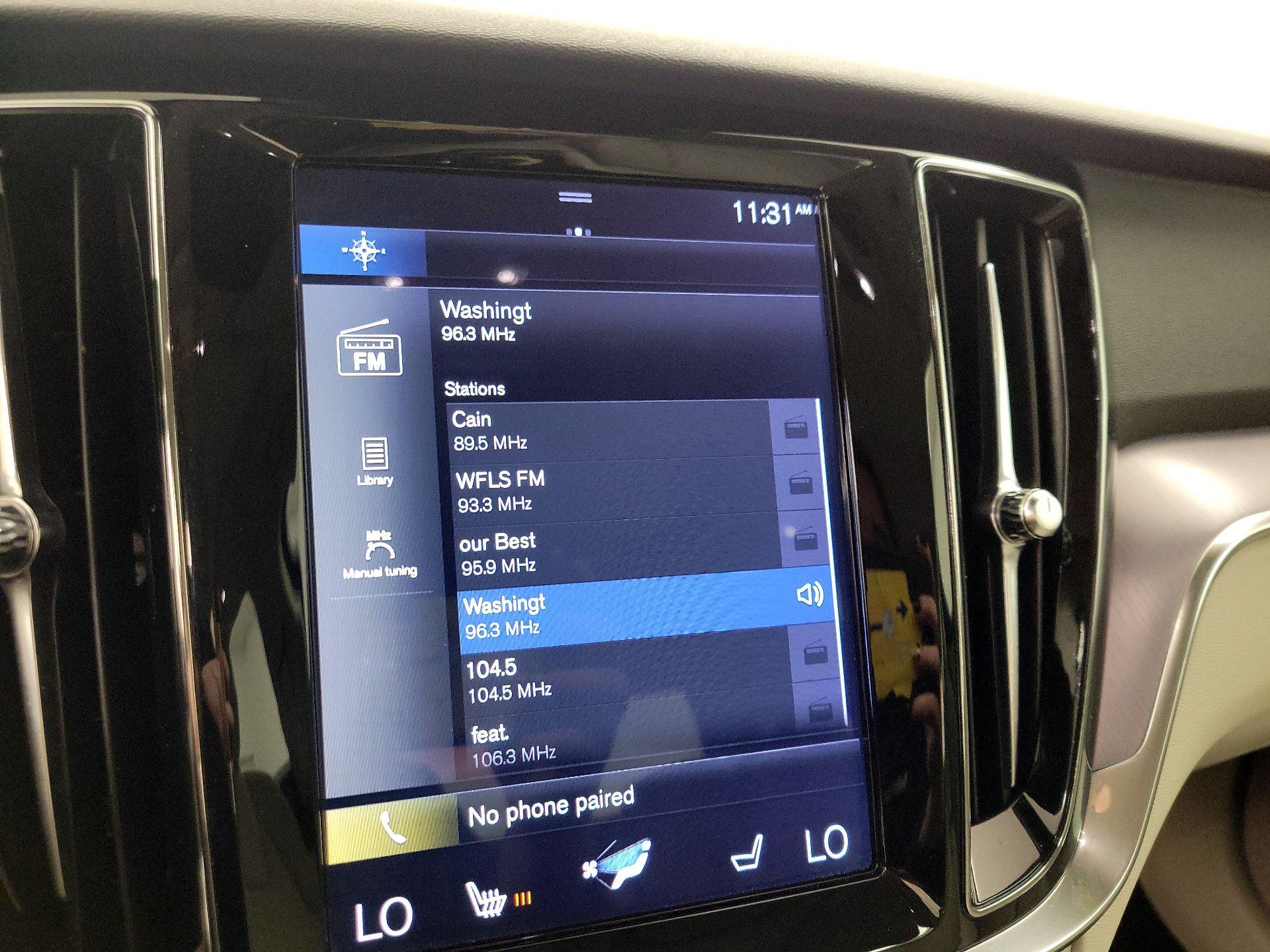Thumbnail: 2019 Volvo S60 - 16