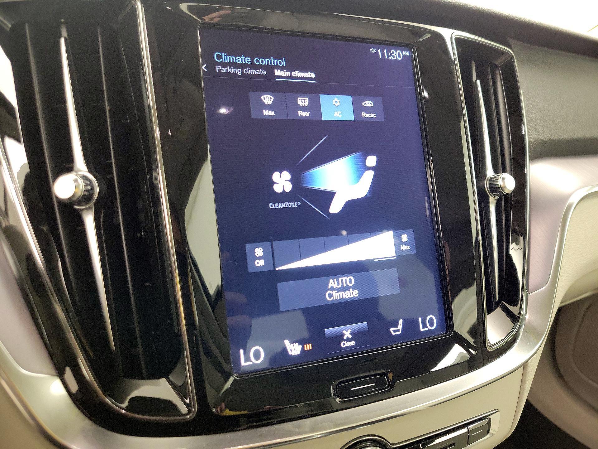 Thumbnail: 2019 Volvo S60 - 17