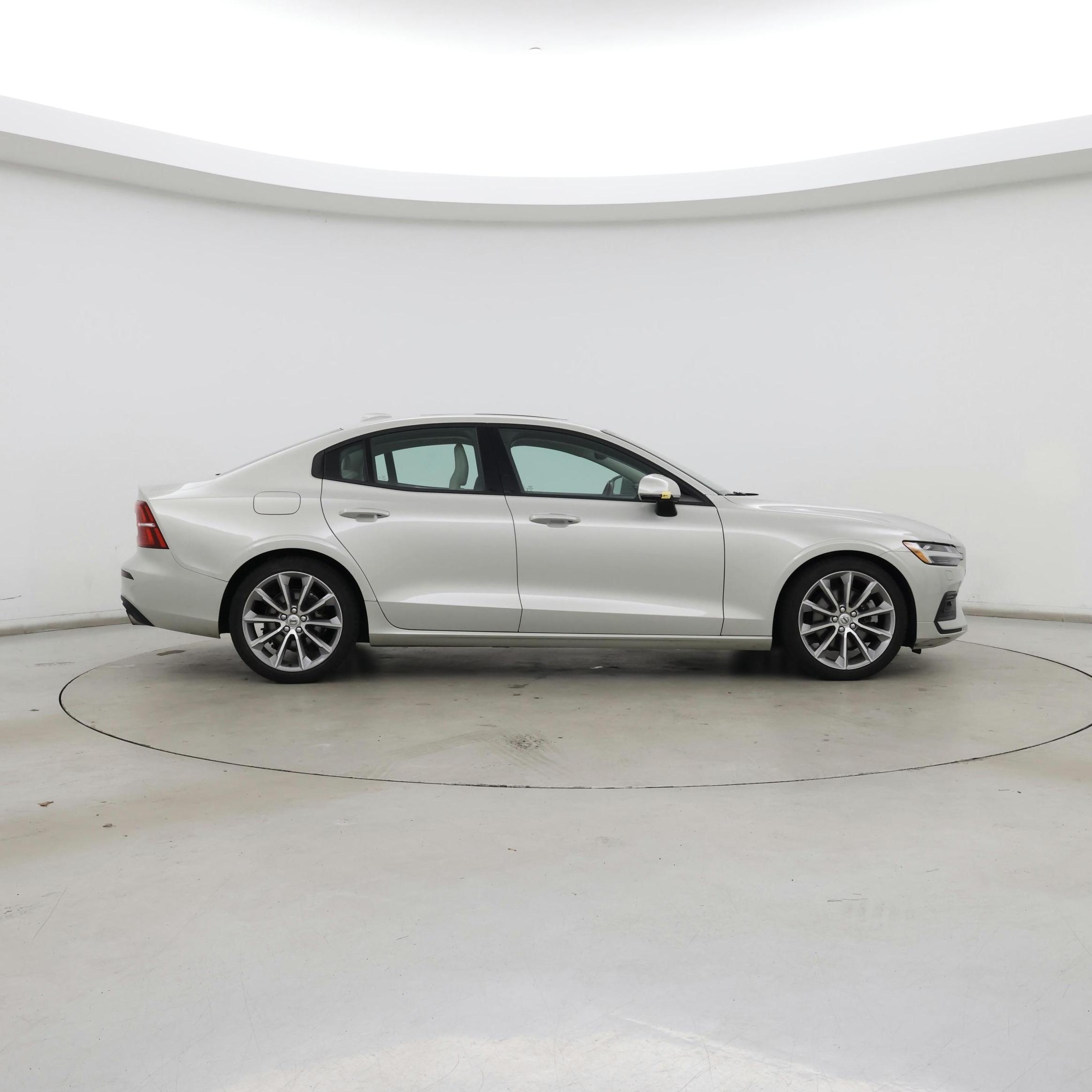 Thumbnail: 2019 Volvo S60 - 7
