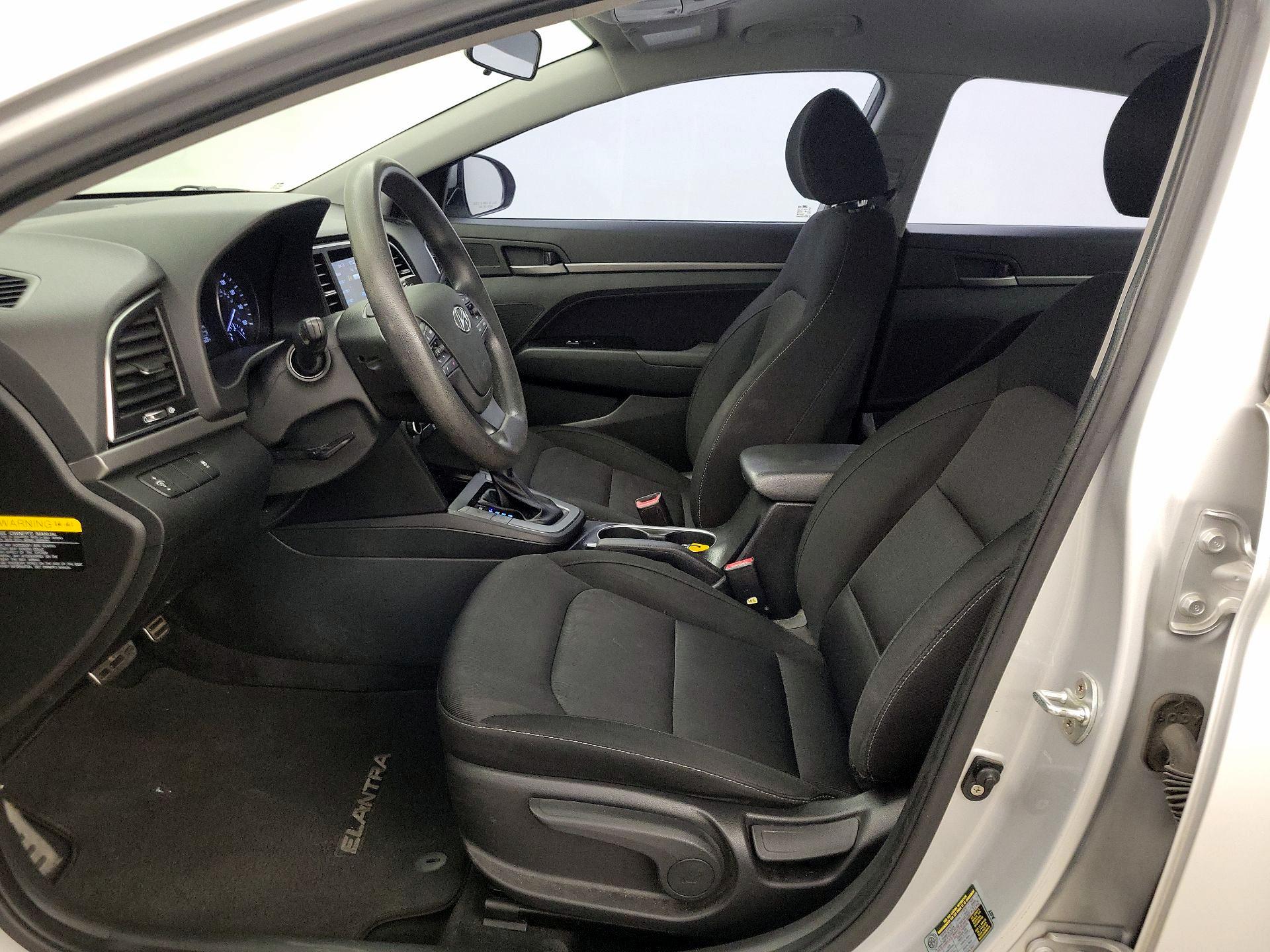 Thumbnail: 2018 Hyundai Elantra - 11