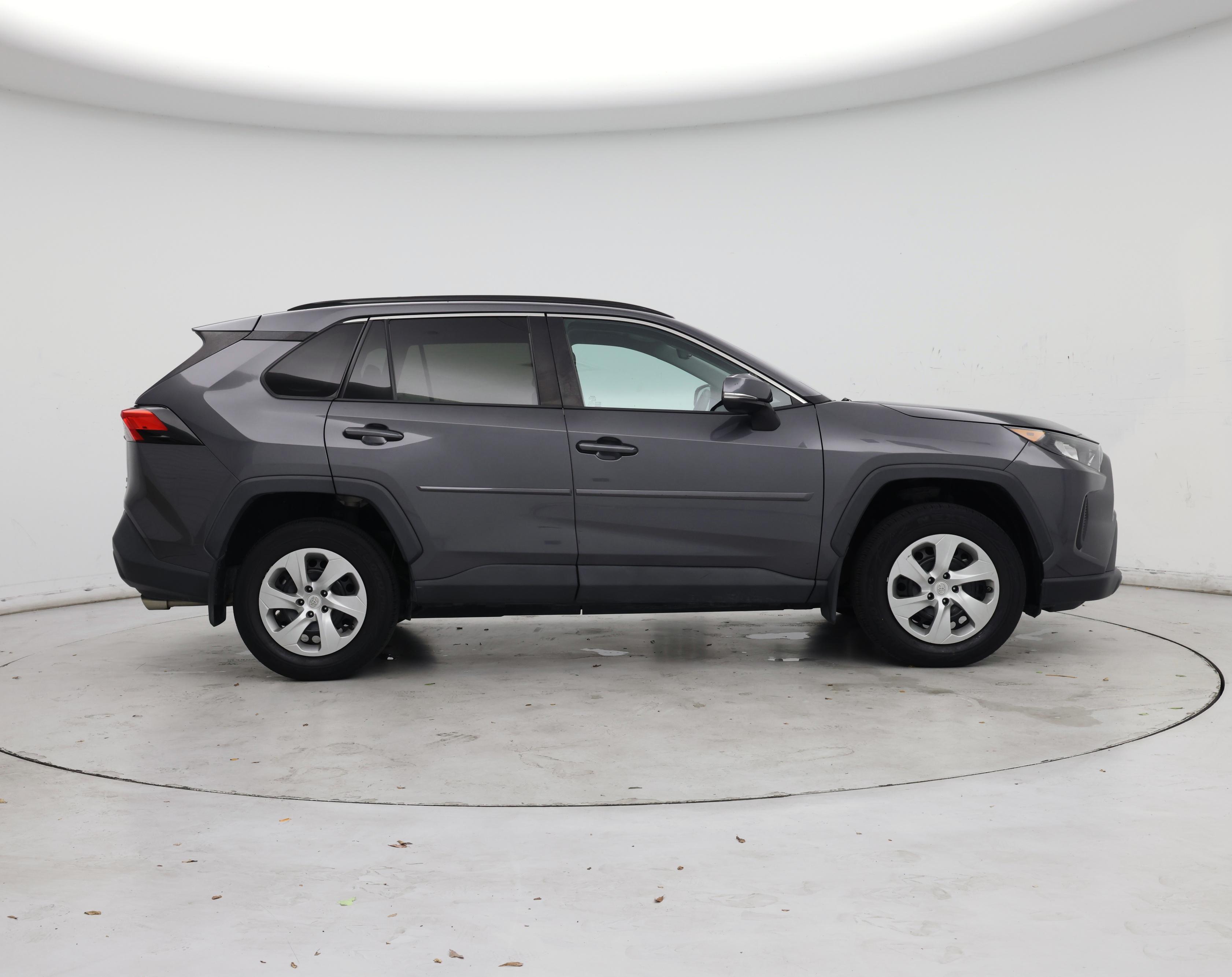 Thumbnail: 2020 Toyota RAV4 - 7