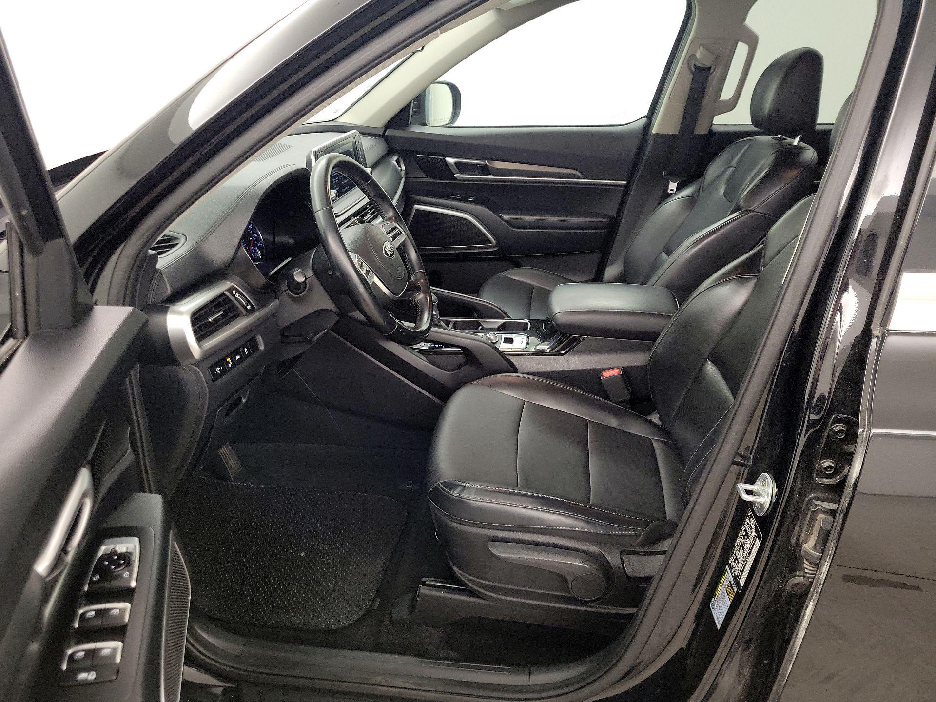 Thumbnail: 2020 Kia Telluride - 11