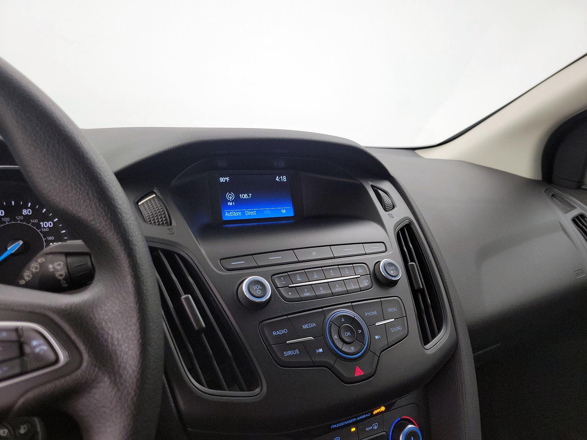 Thumbnail: 2018 Ford Focus - 15
