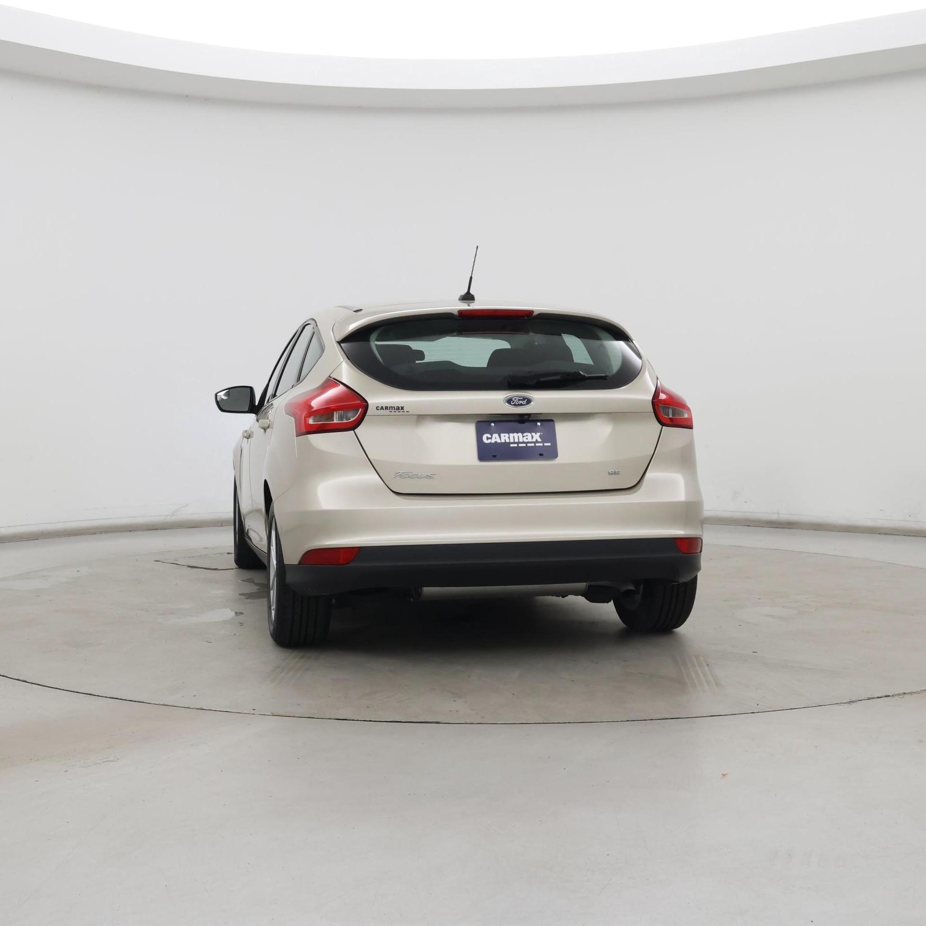 Thumbnail: 2018 Ford Focus - 6