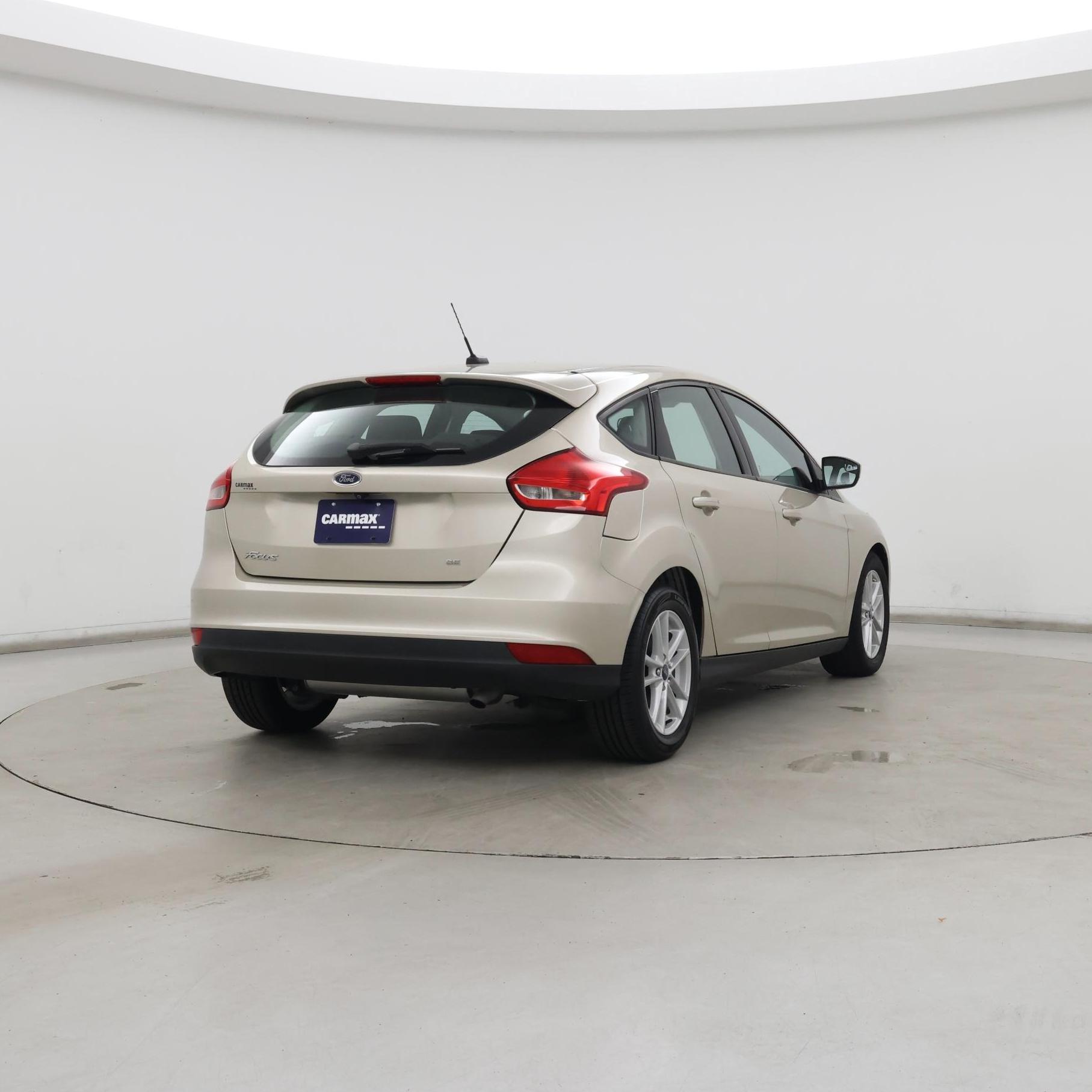 Thumbnail: 2018 Ford Focus - 8