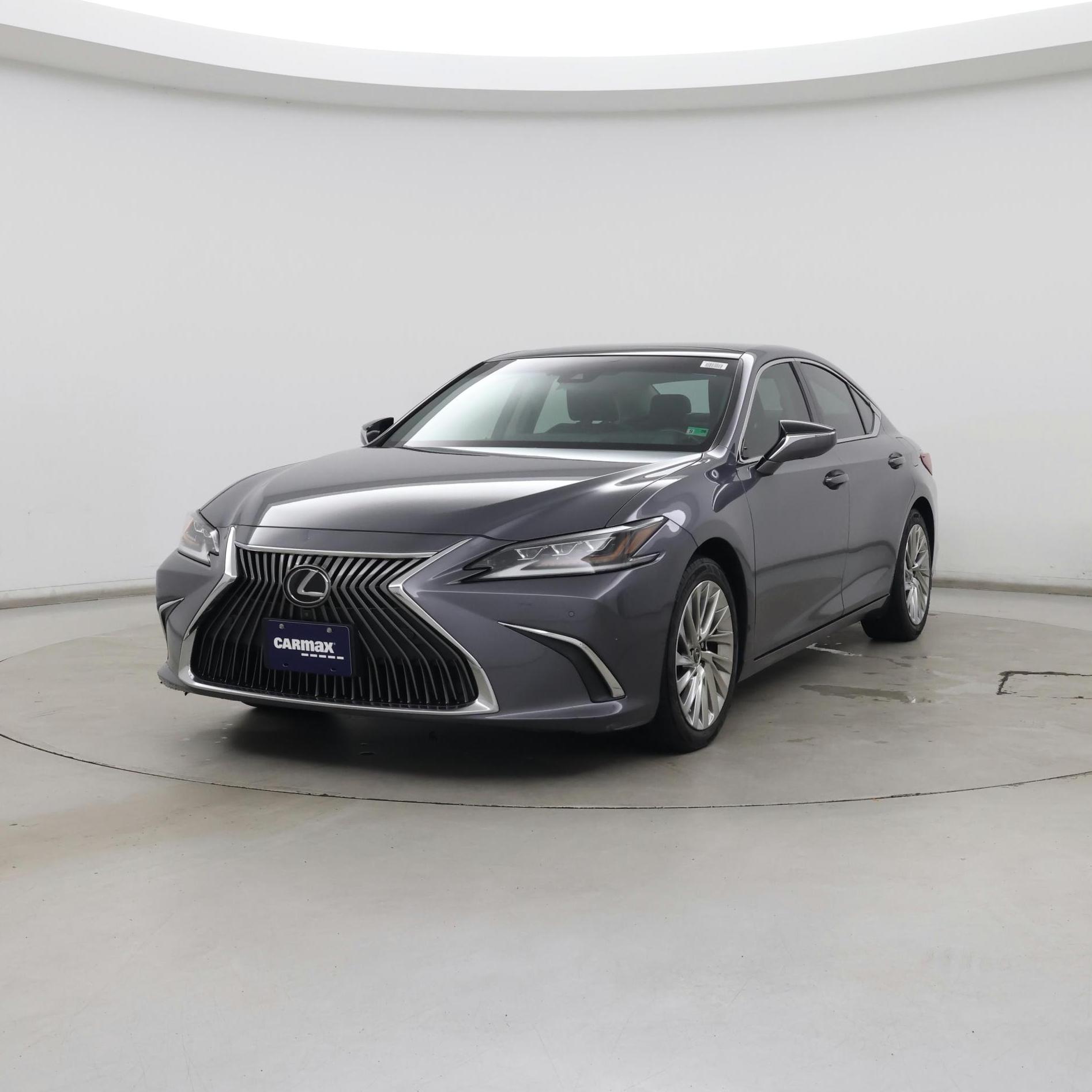 Thumbnail: 2019 Lexus ES - 4