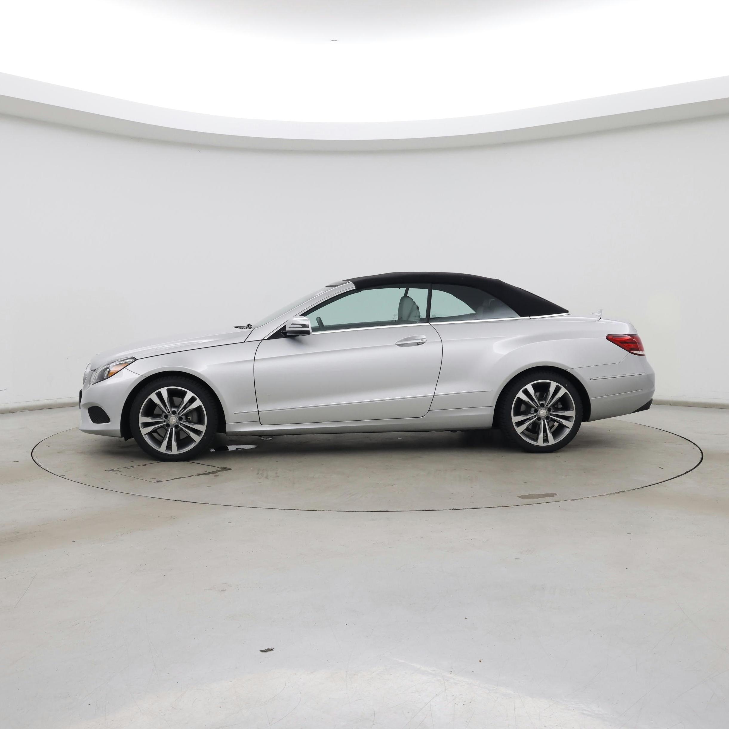 Thumbnail: 2016 Mercedes-Benz E-Class - 3