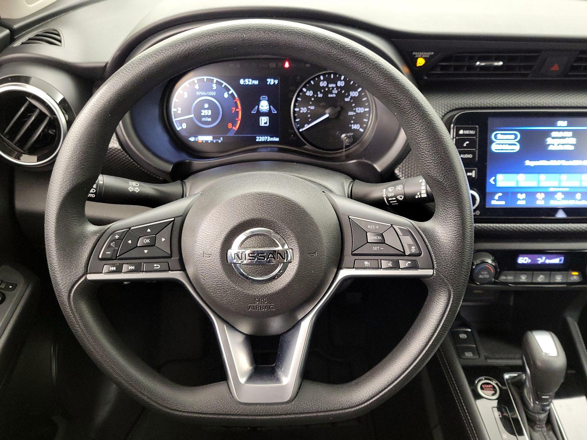 Thumbnail: 2021 Nissan Kicks - 10