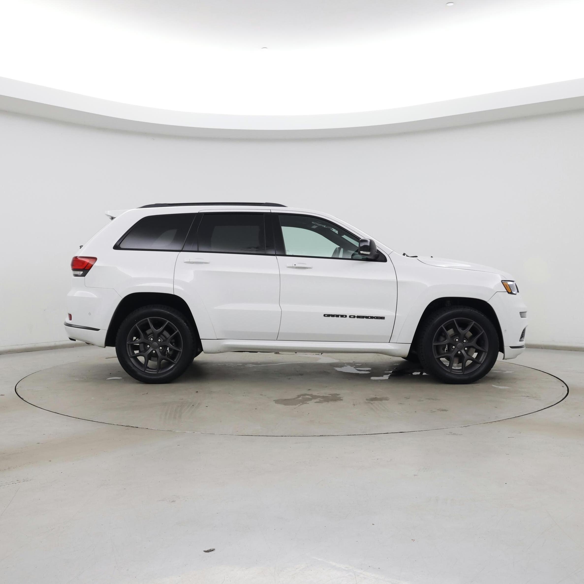 Thumbnail: 2019 Jeep Grand Cherokee - 7