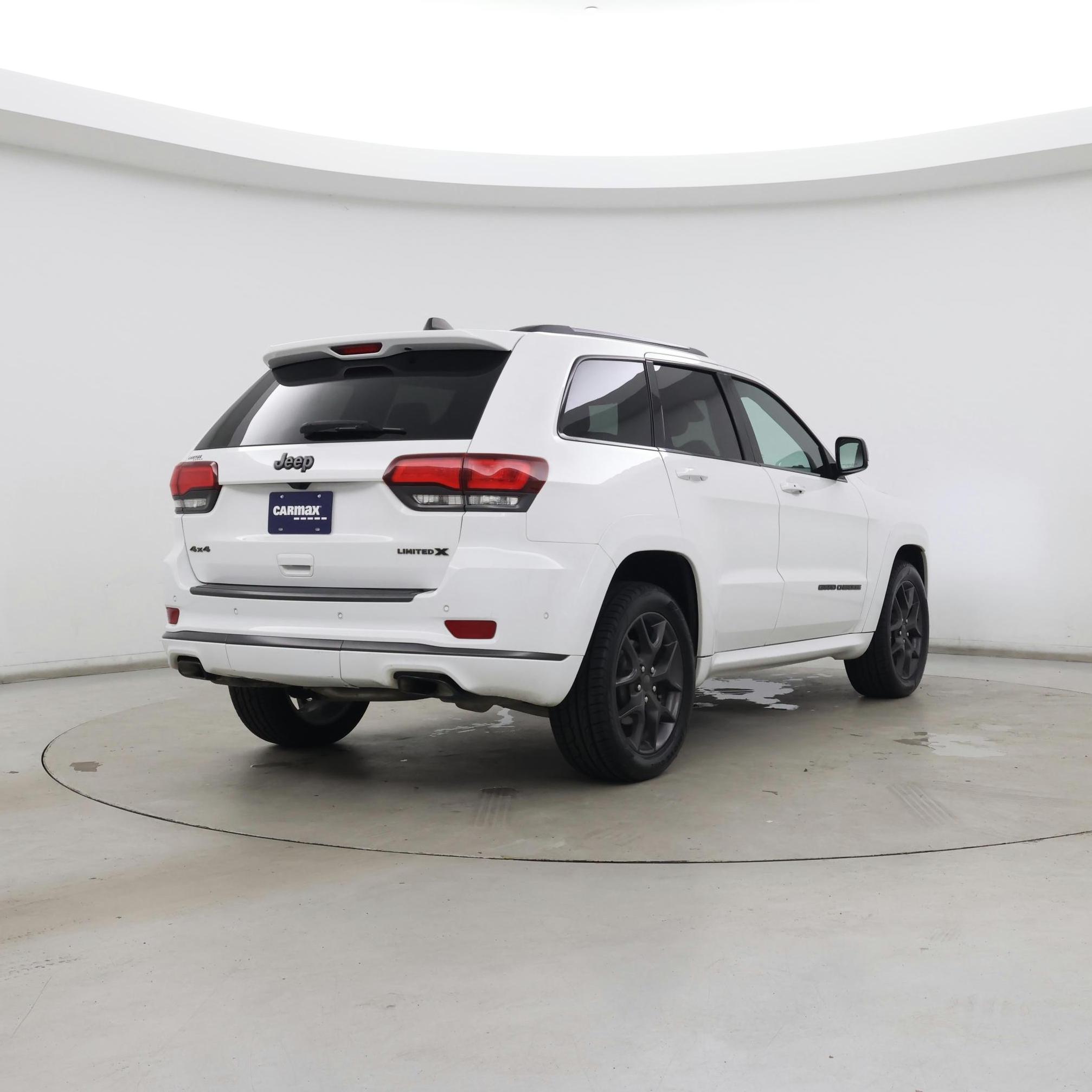 Thumbnail: 2019 Jeep Grand Cherokee - 8