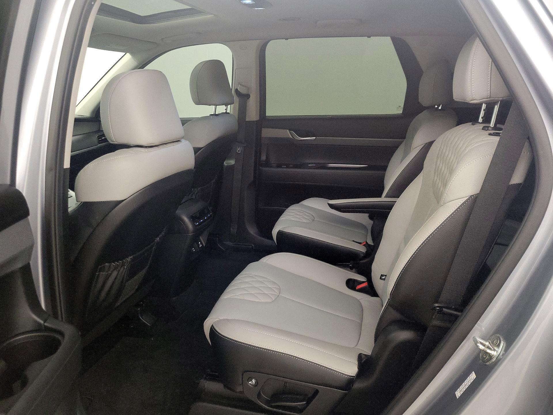 Thumbnail: 2021 Hyundai Palisade - 20