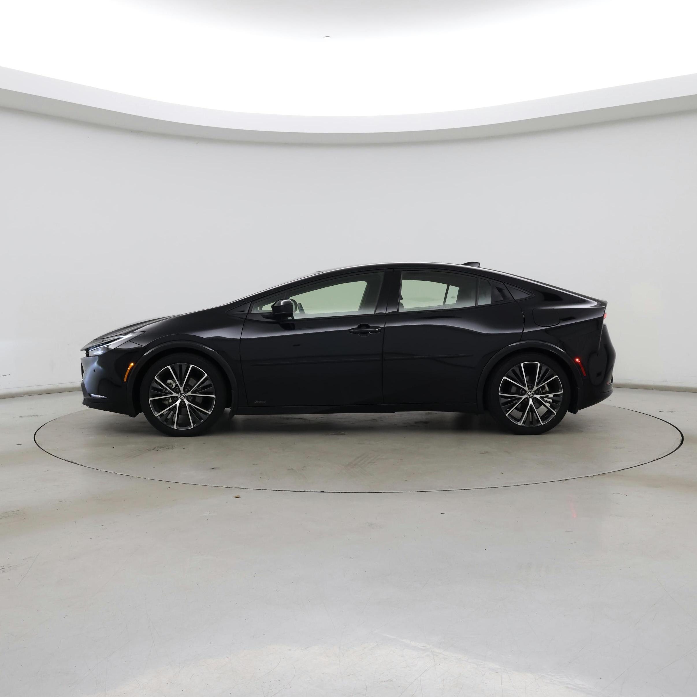 Thumbnail: 2023 Toyota Prius - 3