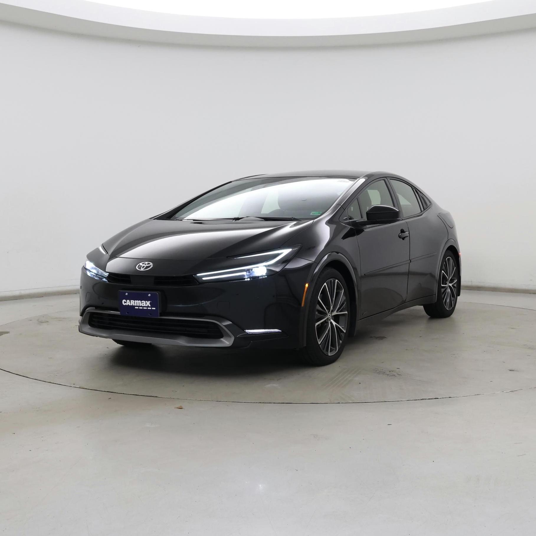 Thumbnail: 2023 Toyota Prius - 4