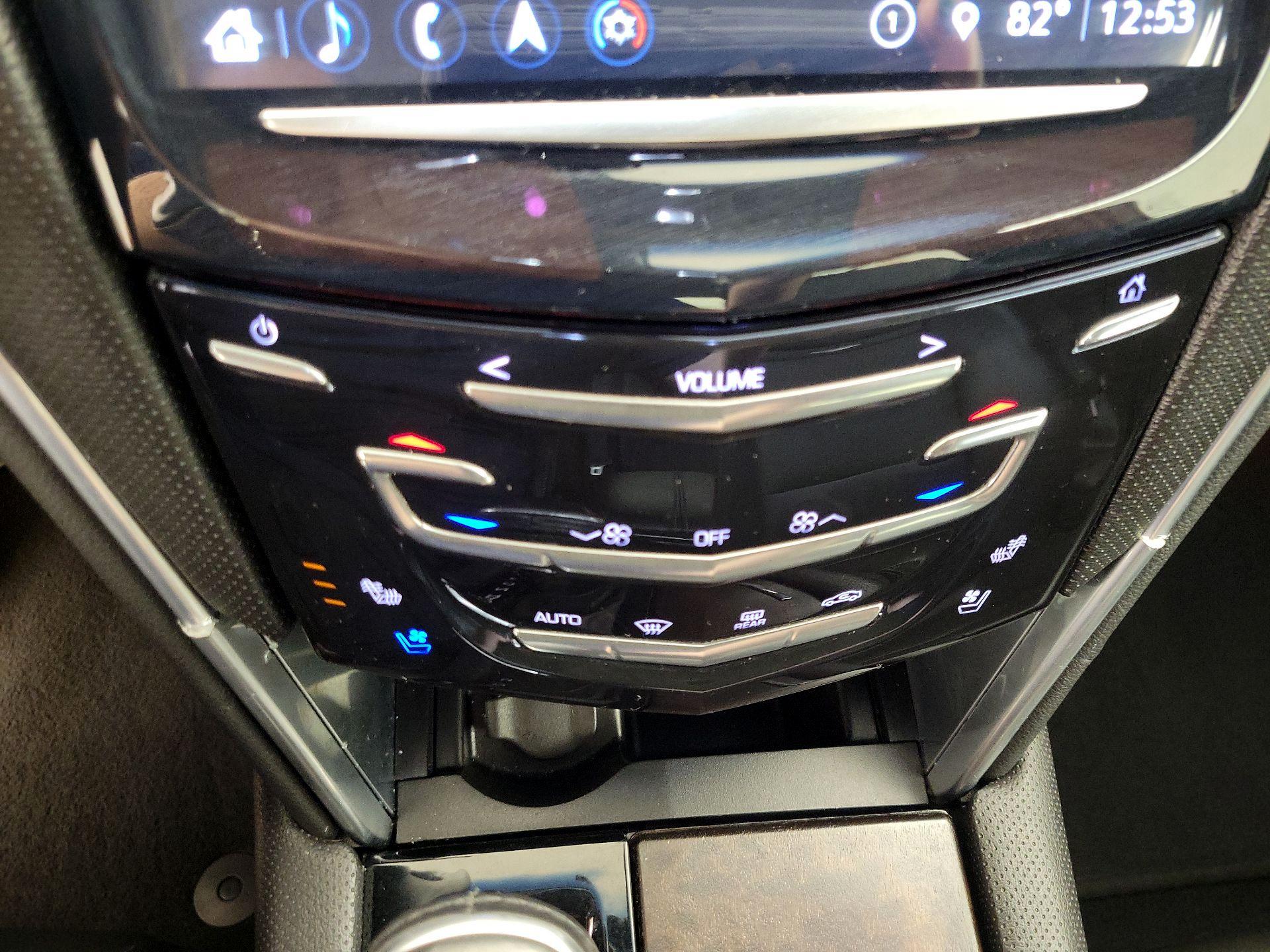 Thumbnail: 2018 Cadillac XTS - 17