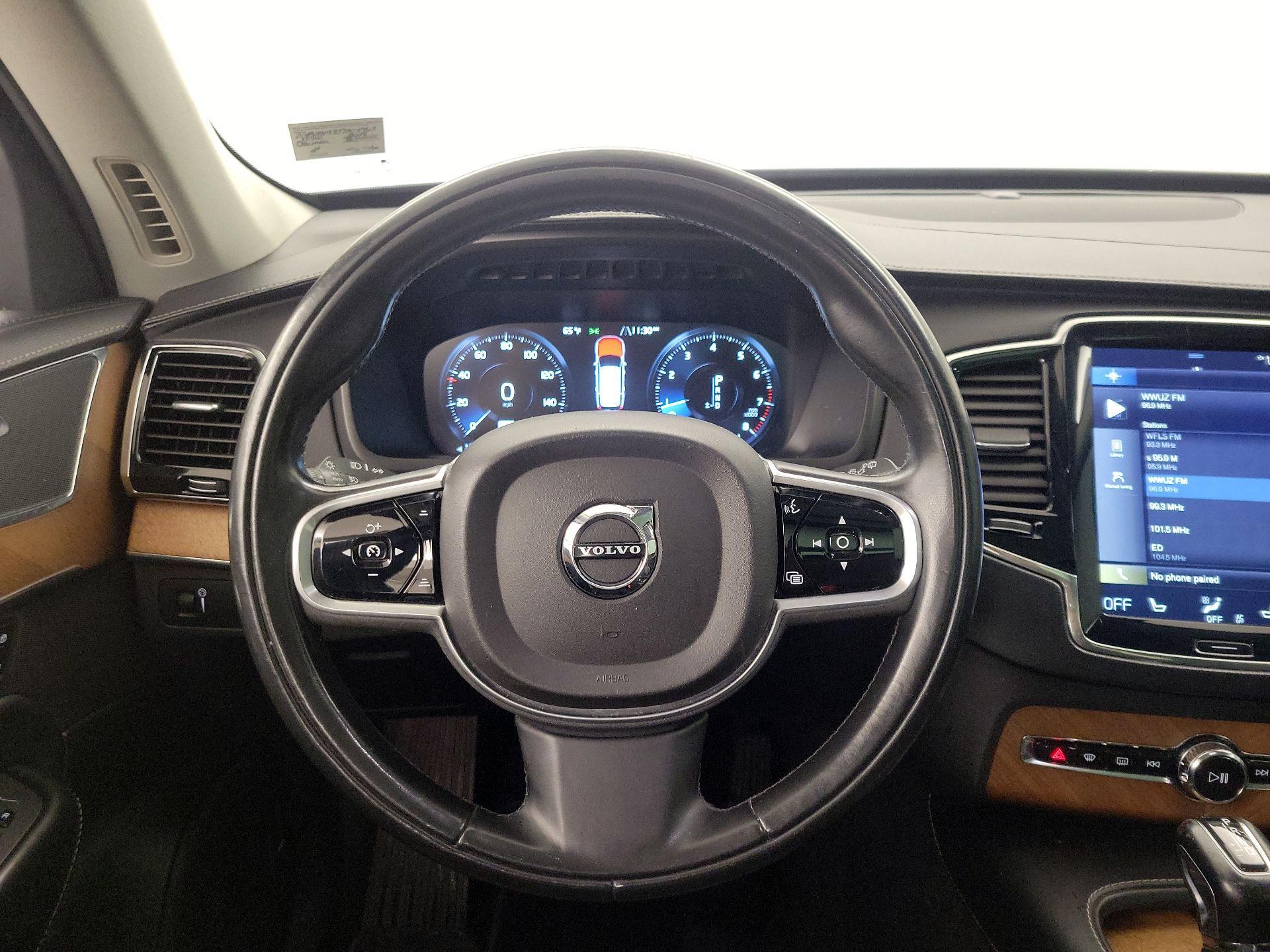 Thumbnail: 2018 Volvo XC90 - 10