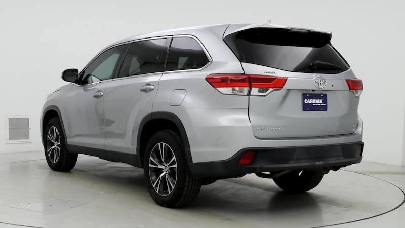 2019 Toyota Highlander LE 2