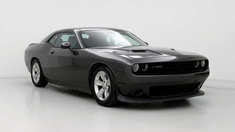 2015 Dodge Challenger SXT Hero Image