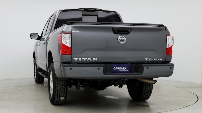 2019 Nissan Titan SV 6