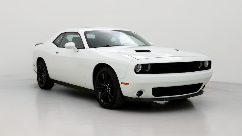 2018 Dodge Challenger SXT Hero Image