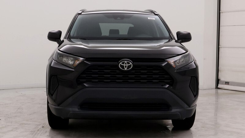 2020 Toyota RAV4 LE 5