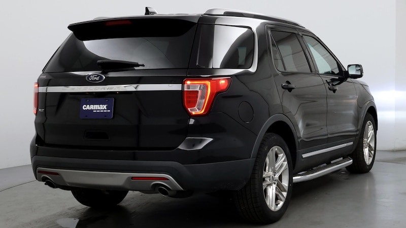 2017 Ford Explorer XLT 8