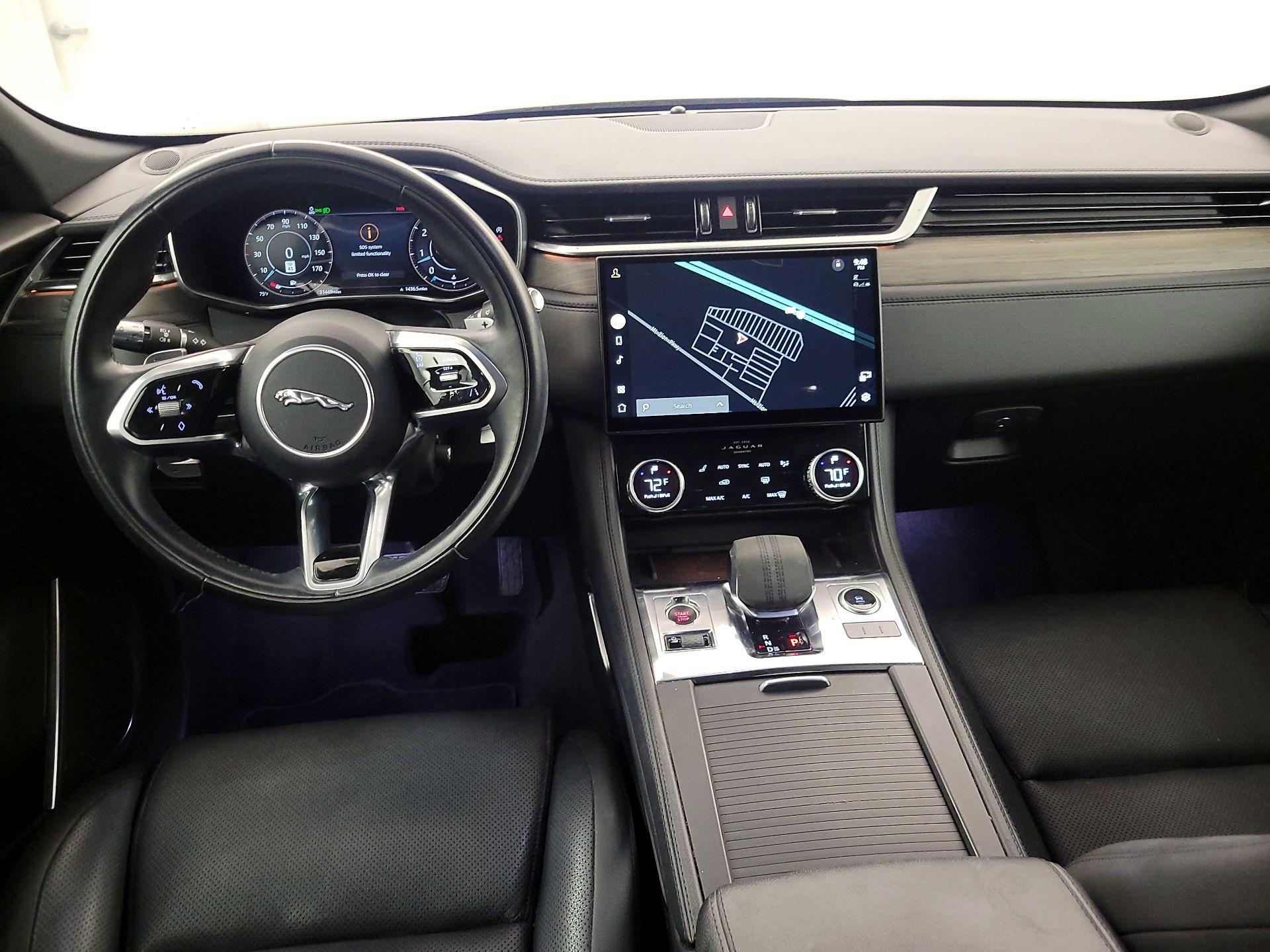 Thumbnail: 2021 Jaguar F-Pace - 8