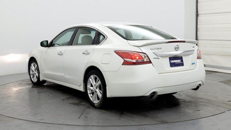 2013 Nissan Altima SV 2