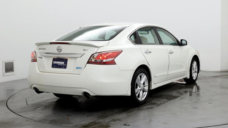 2013 Nissan Altima SV 8