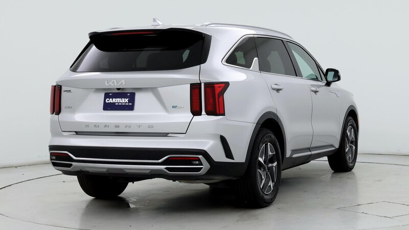 2022 Kia Sorento S 8