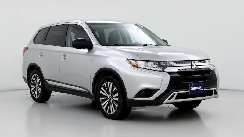 2020 Mitsubishi Outlander ES Hero Image