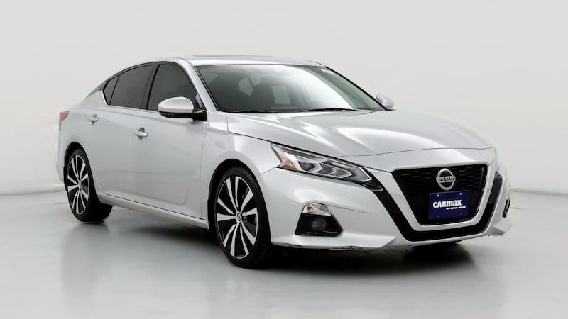 2020 Nissan Altima Platinum Hero Image