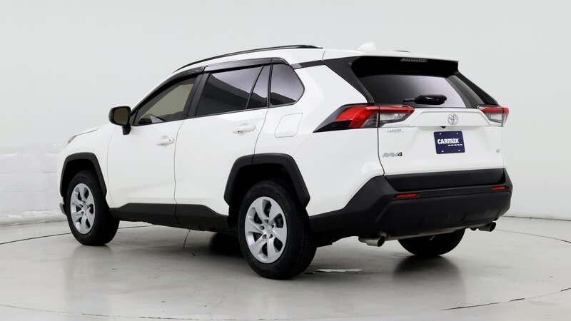 2019 Toyota RAV4 LE 2