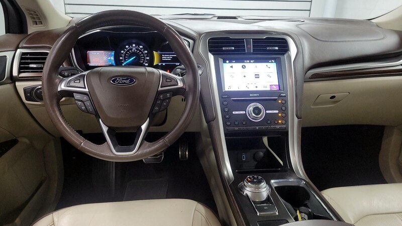 2017 Ford Fusion Platinum 9