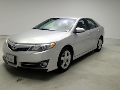 2014 Toyota Camry SE -
                Los Angeles, CA