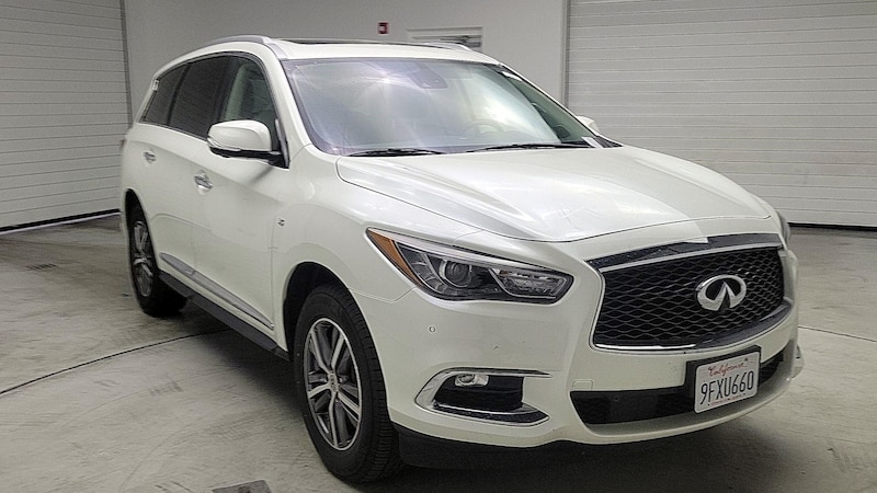 2020 INFINITI QX60 Luxe Hero Image