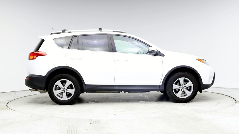 2015 Toyota RAV4 XLE 7