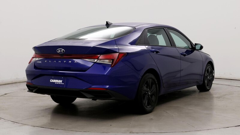 2022 Hyundai Elantra SEL 8