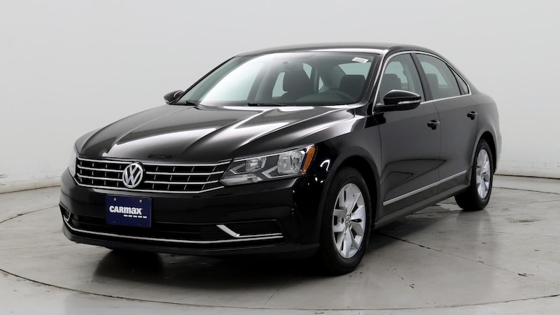 2016 Volkswagen Passat S 4