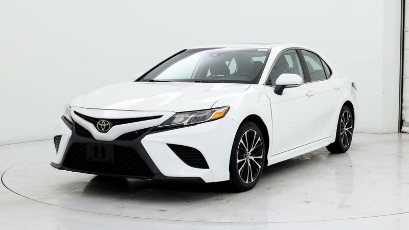 2019 Toyota Camry SE 4