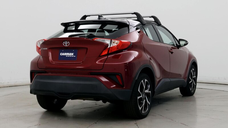 2019 Toyota C-HR XLE 8