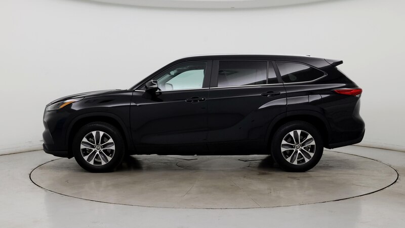 2023 Toyota Highlander XLE 3