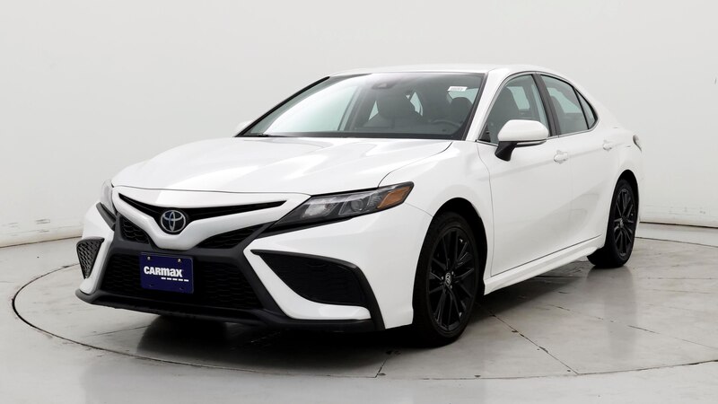 2022 Toyota Camry SE 4