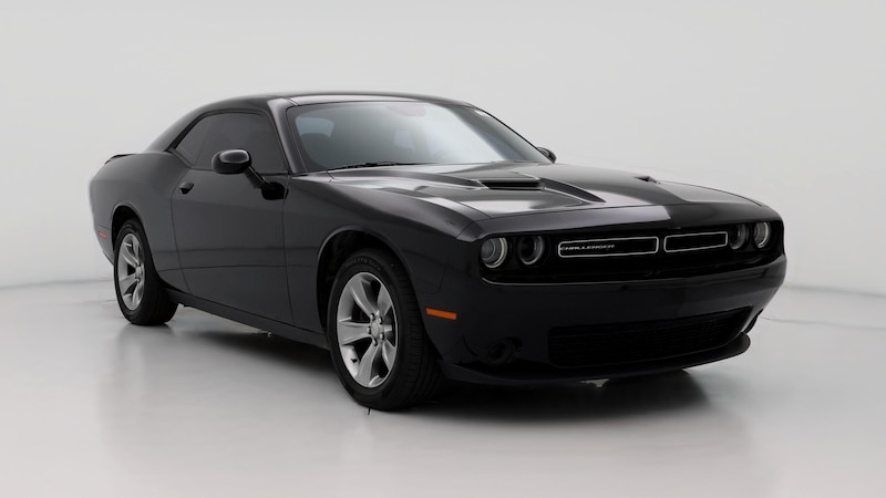 2019 Dodge Challenger SXT Hero Image