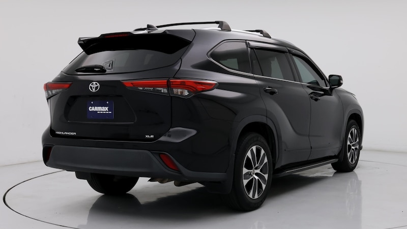 2020 Toyota Highlander XLE 8