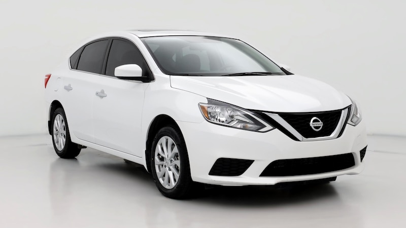 2016 Nissan Sentra SV Hero Image