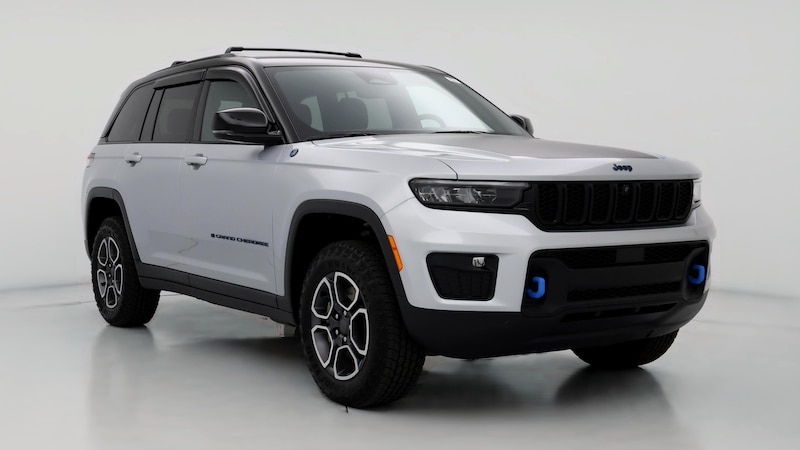 2022 Jeep Grand Cherokee Trailhawk 4xe Hero Image